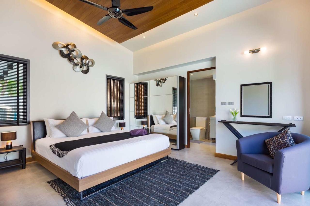 Villa Crystal Two-Bedroom Private Pool Villa Phuket Bagian luar foto